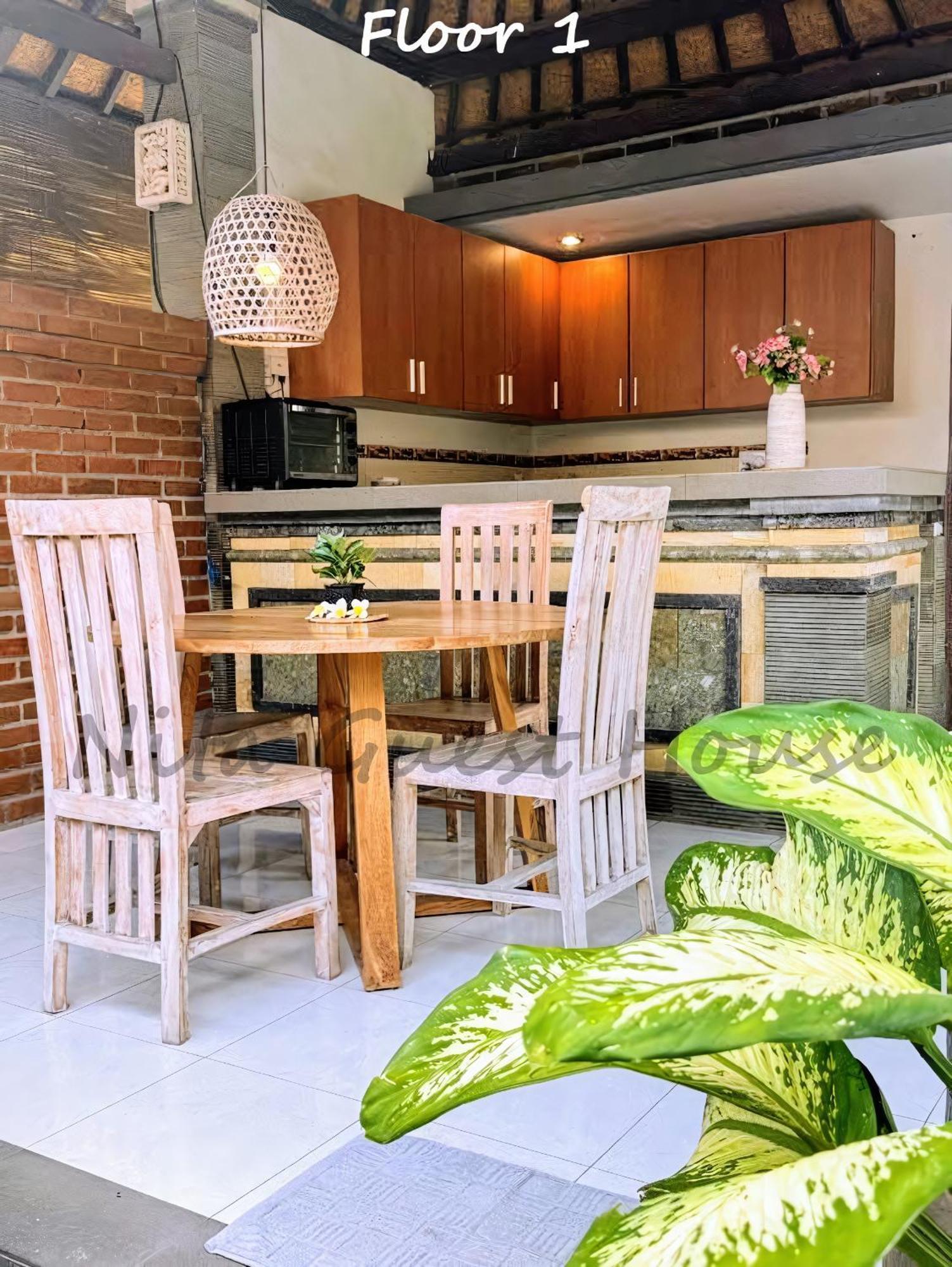 Nita Guest House Bali Canggu Extérieur photo