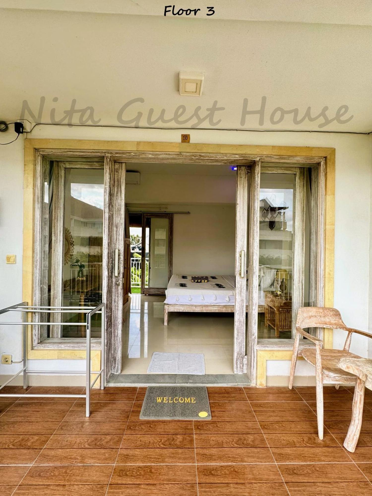 Nita Guest House Bali Canggu Extérieur photo